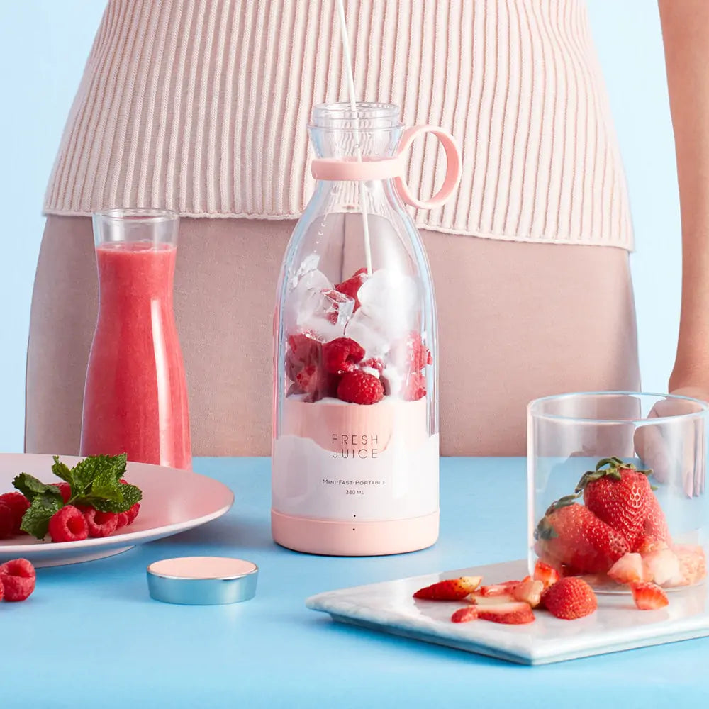 Portable Fresh Fruit Blender | On-the-Go Smoothies